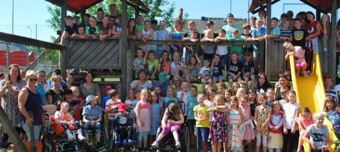 Firstfeier bei traumhaften Wetter Firstfeier bei traumhaften Wetter
