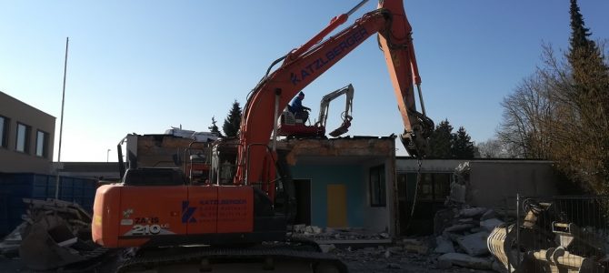 Abriss des Nebengebäudes