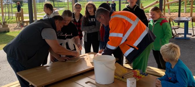 Wildbienenvermehrung im Schulgarten